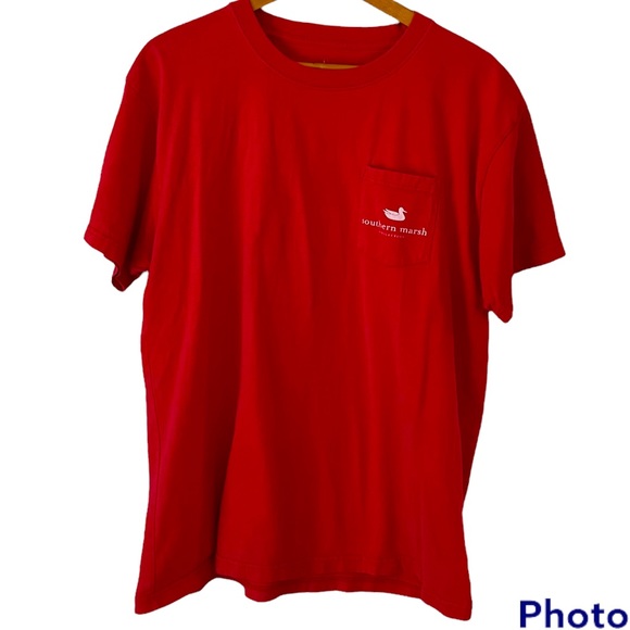 Southern Marsh Red Front Pocket Tee “Born on the Bayou” Size Large - Picture 2 of 4